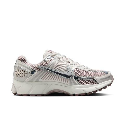 Nike Zoom Vomero 5 Metallic Silver Platinum Violet Sneakers