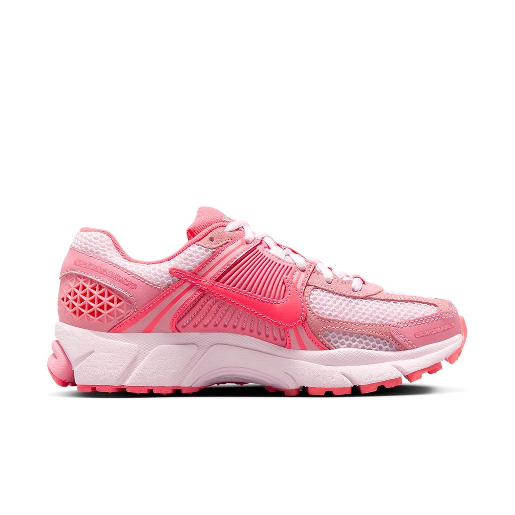Nike Zoom Vomero 5 Coral Chalk Hot Punch Sneakers