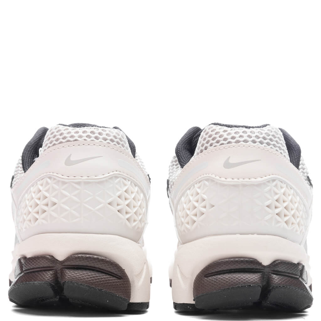 Nike Zoom Vomero 5 Phantom Light Iron Ore Sneakers