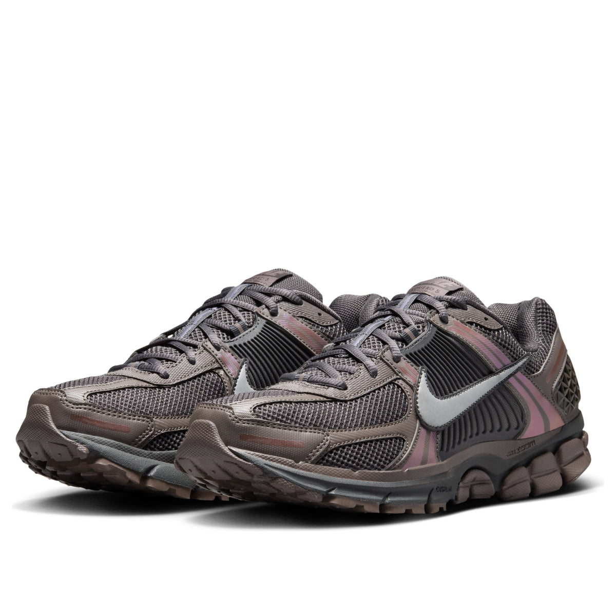 Nike Zoom Vomero 5 Cave Stone Sneakers