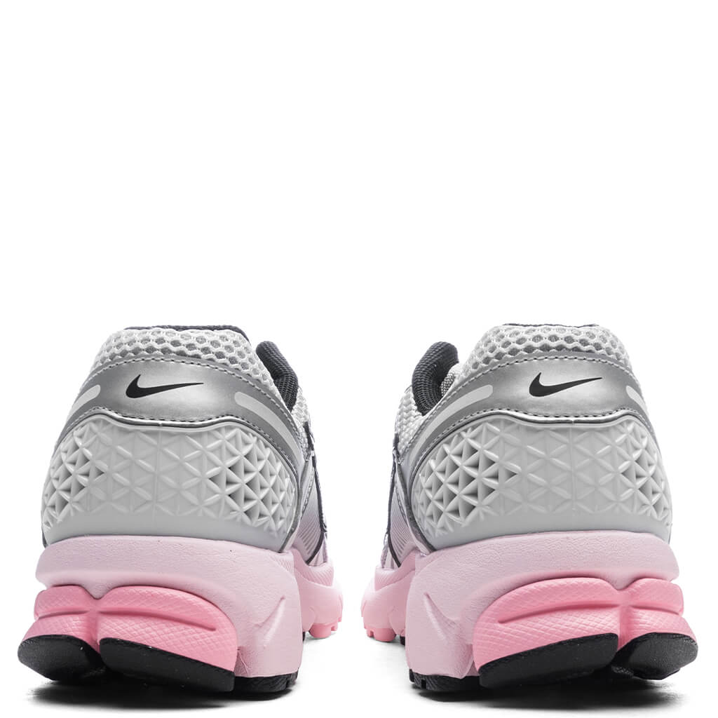 Nike Zoom Vomero 5 Photon Dust Pink Foam Sneakers