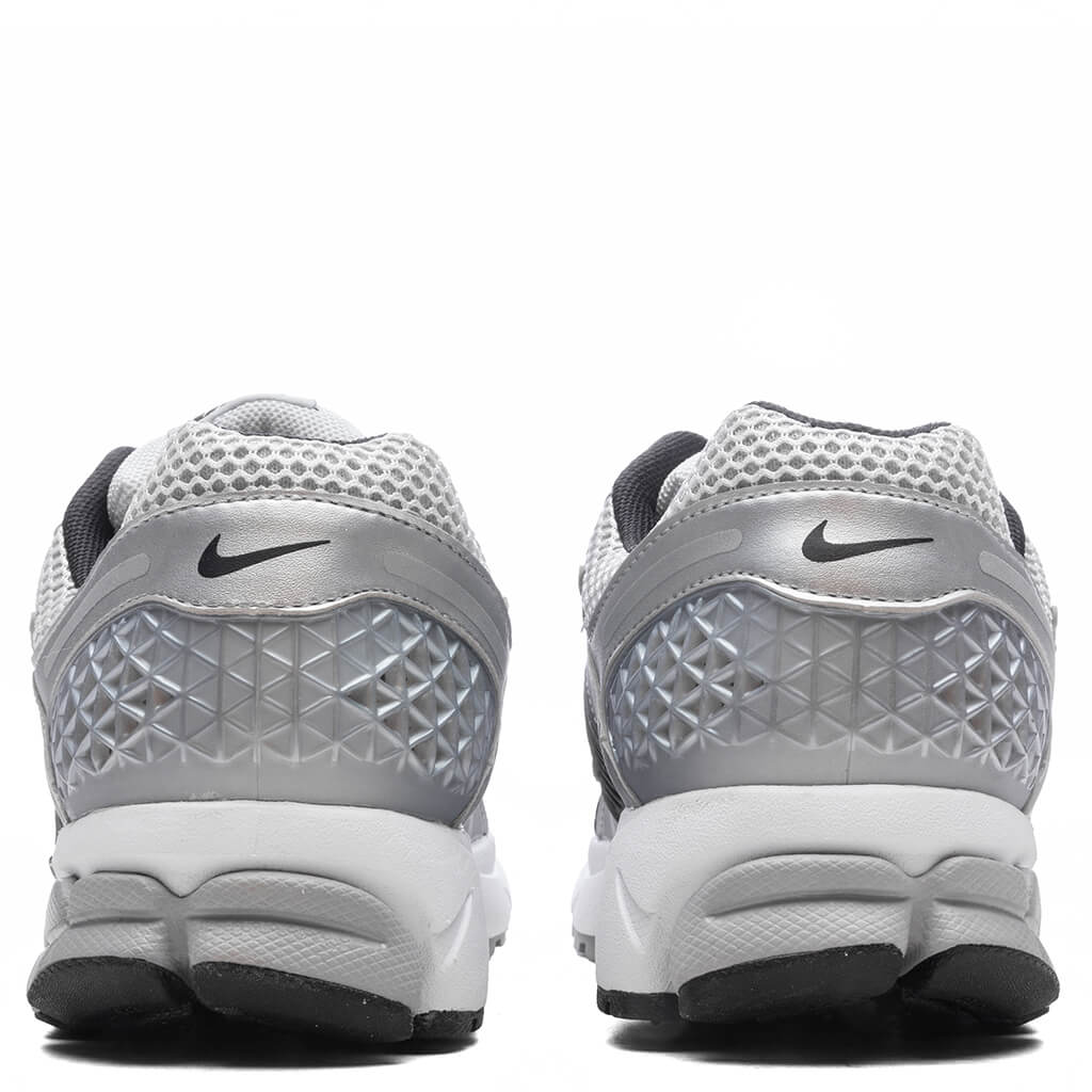 Nike Air Zoom Vomero 5 Metallic Silver Black Sneakers