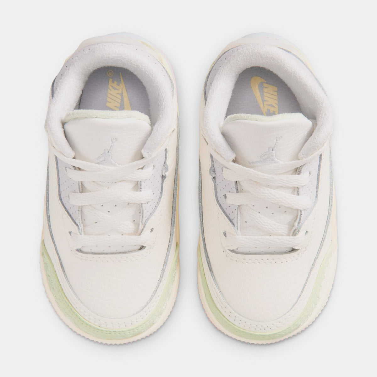 Air Jordan 3 Retro Sail And Jade Aura Infant Toddler Lifestyle Shoes (Sail/Aura/Jade Aura/Iris Whisper)