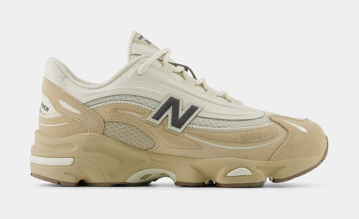 1000 Grade School Running Shoes (Beige/White)