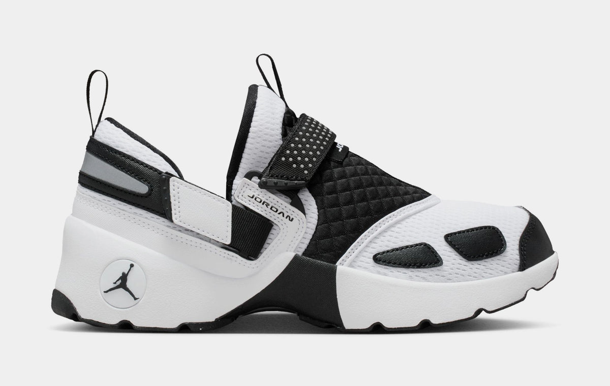 Air Jordan Trunner LX Womens Running Shoes (White/Black/Reflective Silver)