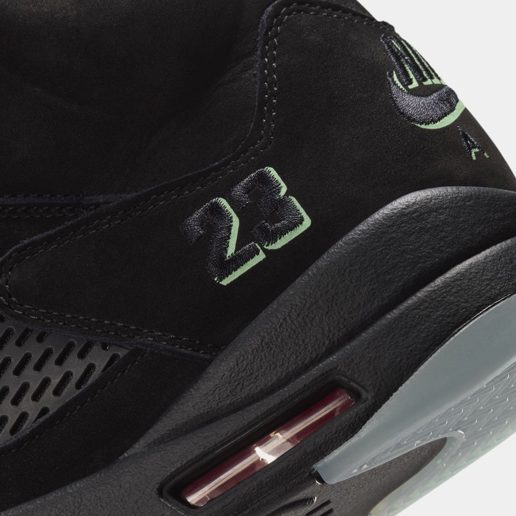 Air Jordan 5 Retro Halloween Mens Lifestyle Shoes (Black/Picante Red/Glow N The Dark)