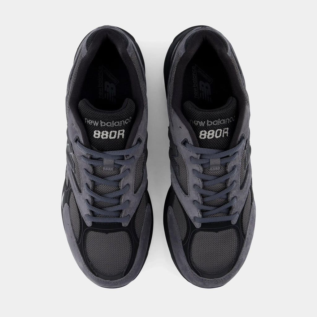 880R Mens Running Shoes (Magnet/Black/Grey)