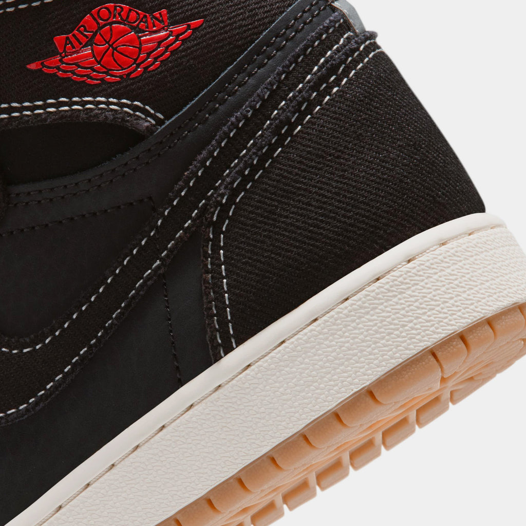 Air Jordan 1 Retro High OG Flight Club Grade School Lifestyle Shoes (Black/Sail/Gum Medium Brown/University Red) Free Shipping