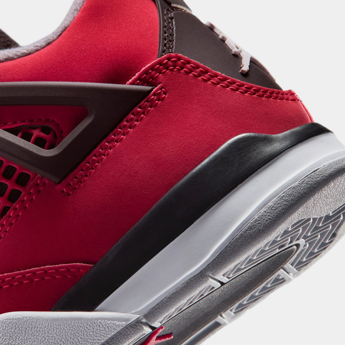 Air Jordan 4 Retro Toro Bravo Preschool Lifestyle Shoes (Fire Red/White/Black/Cement Grey)