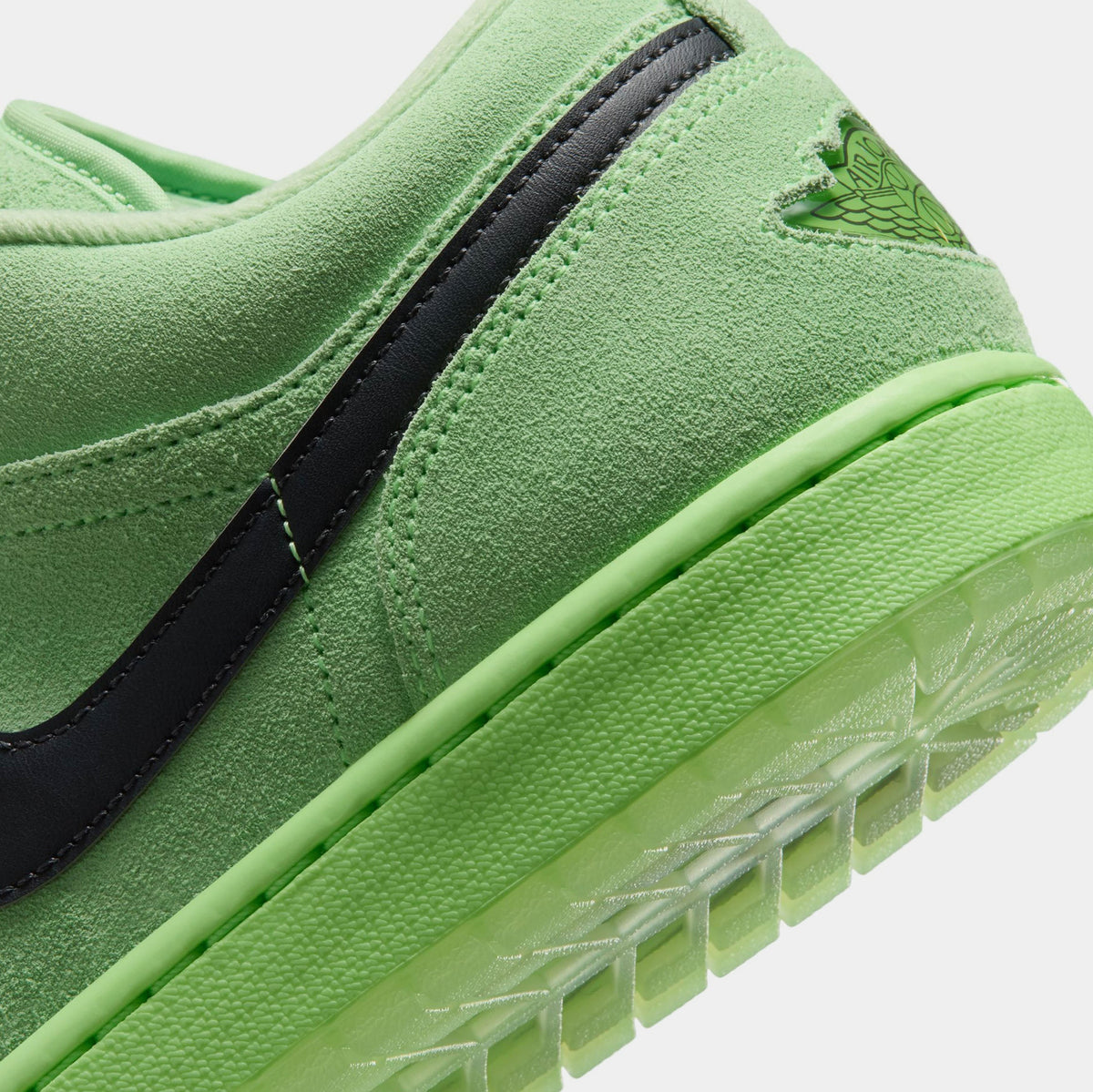 Air Jordan 1 Low SE Lime Blast Mens Lifestyle Shoes (Lime Blast/Anthracite)