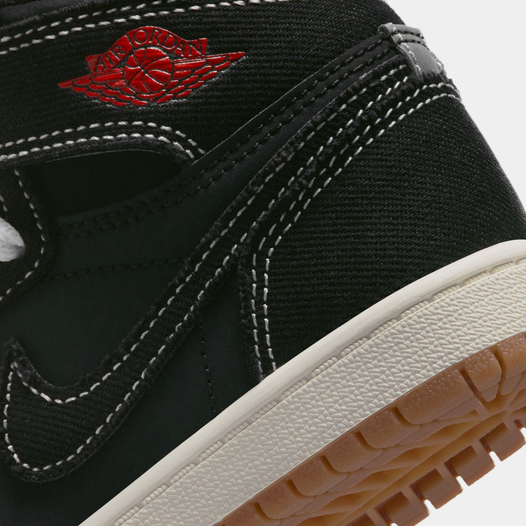 Air Jordan 1 Retro High OG Flight Club Preschool Lifestyle Shoes (Black/Sail/Gum Medium Brown/University Red) Free Shipping