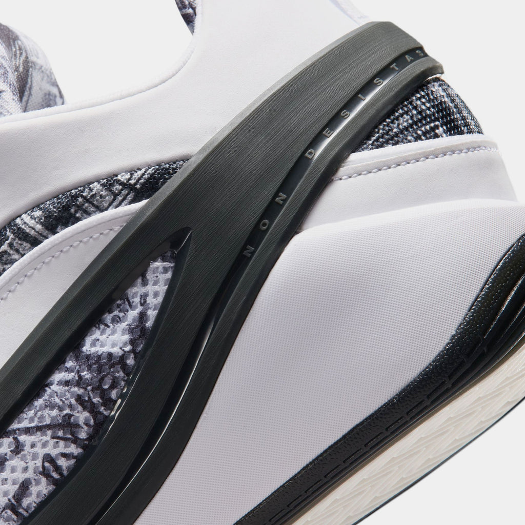 Luka 5 Mens Basketball Shoes (White/Black)