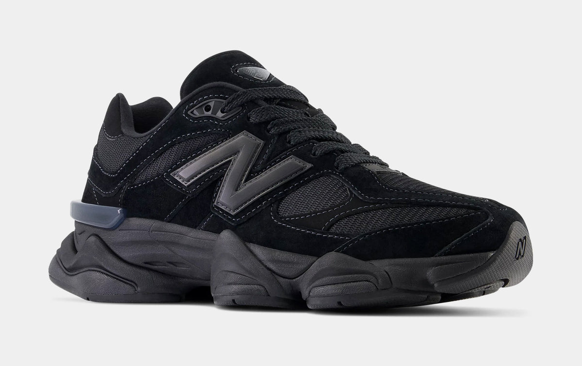 9060 Mens Lifestyle Shoes (Triple Black)