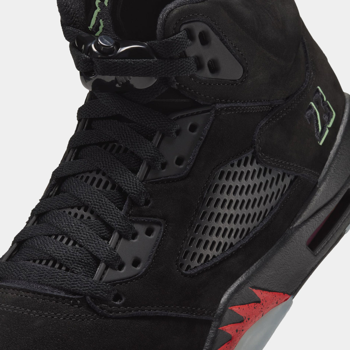 Air Jordan 5 Retro Halloween Mens Lifestyle Shoes (Black/Picante Red/Glow N The Dark)