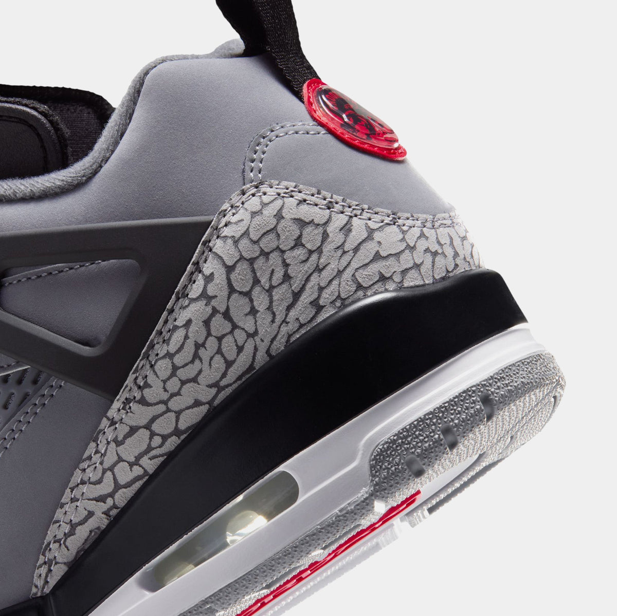 Spizike Low Mens Basketball Shoes (Cool Grey/University Red/Black/Wolf Grey)