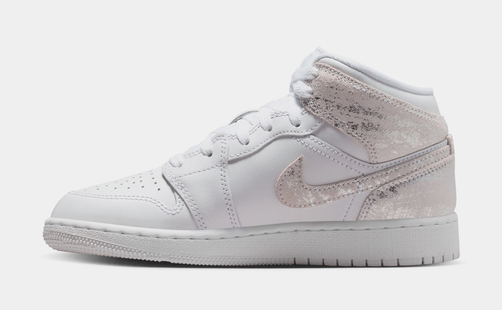 Air Jordan 1 Mid SE Grade School Lifestyle Shoes (White/Field Silver)