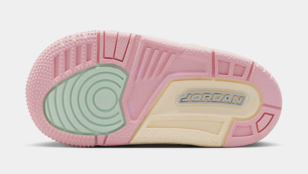 Air Jordan 3 Retro Sail And Jade Aura Infant Toddler Lifestyle Shoes (Sail/Aura/Jade Aura/Iris Whisper)