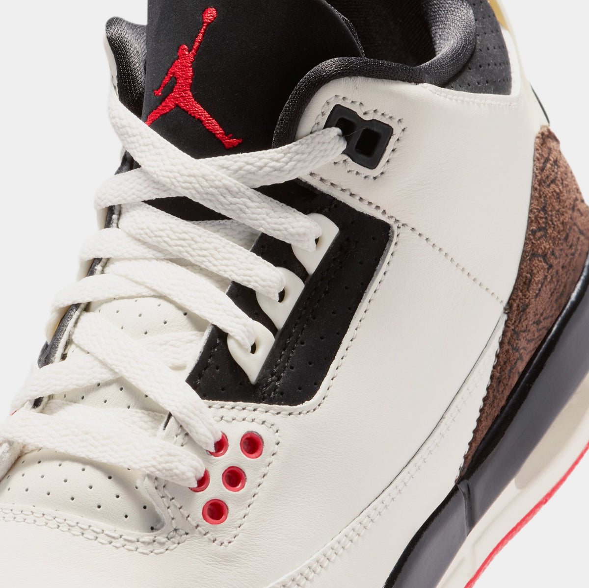 Air Jordan 3 Retro Sail and University Red Grade School Lifestyle Shoes (Sail/Black/University Red/Pale Ivory)