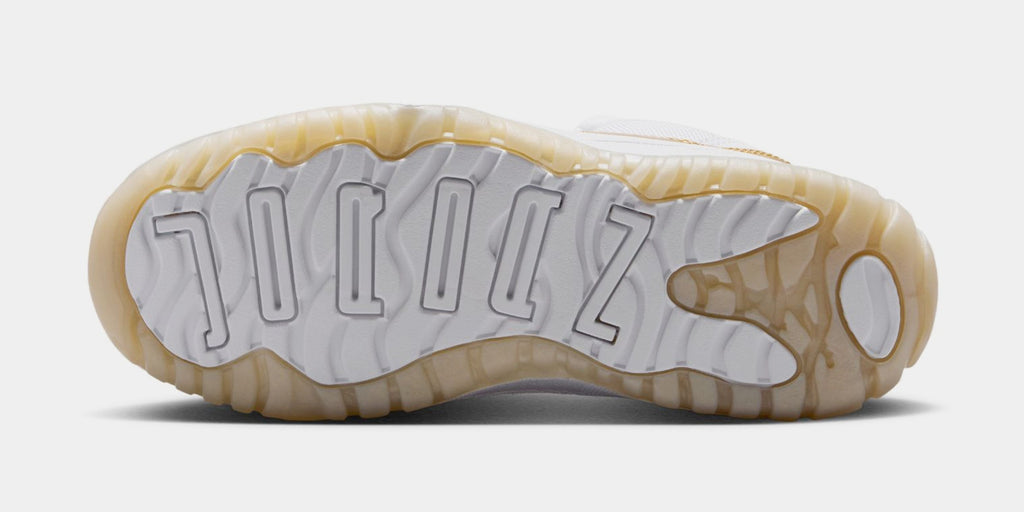 Air Jordan 11 Retro Low Mothers Day Preschool Lifestyle Shoes (White/Metallic Gold/Team Gold)