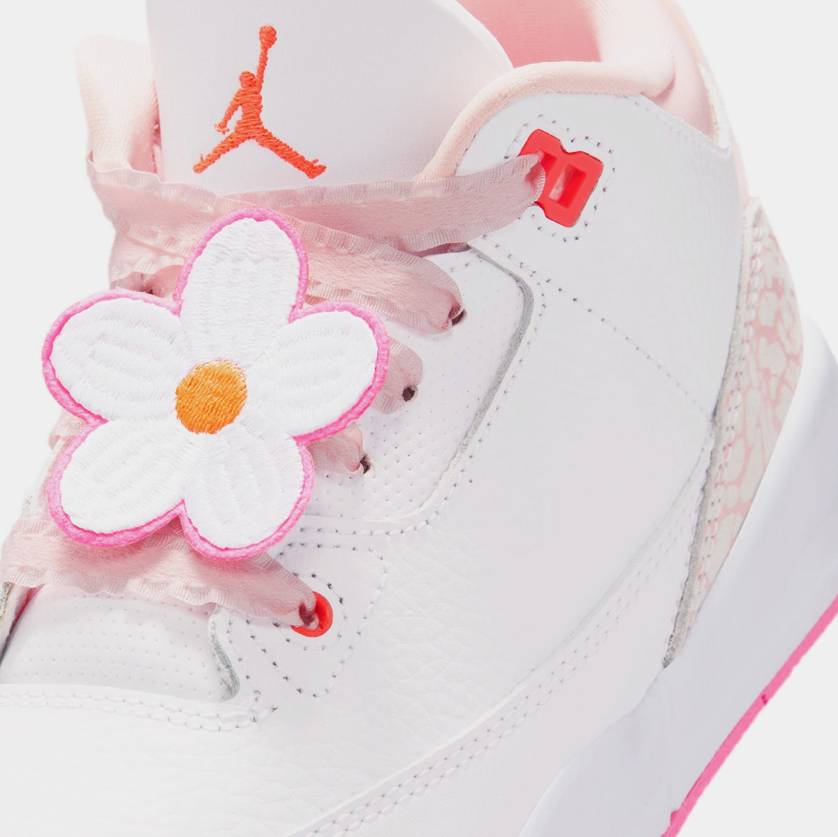 Air Jordan 3 Retro Spring Flower Preschool Lifestyle Shoes (Pearl Pink/Hyper Orange/Pink Bloom)