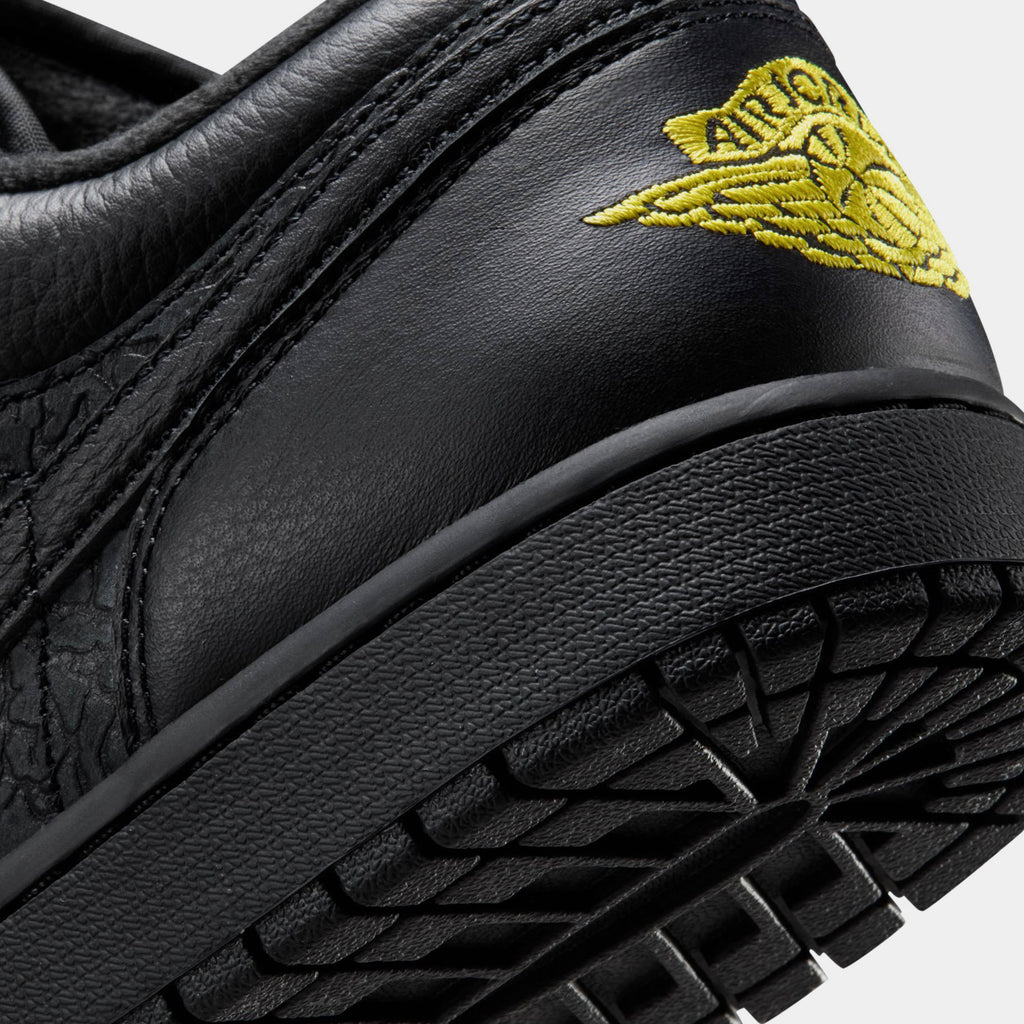 Air Jordan 1 Low SE Mens Lifestyle Shoes (Black/Tour Yellow/Anthracite)