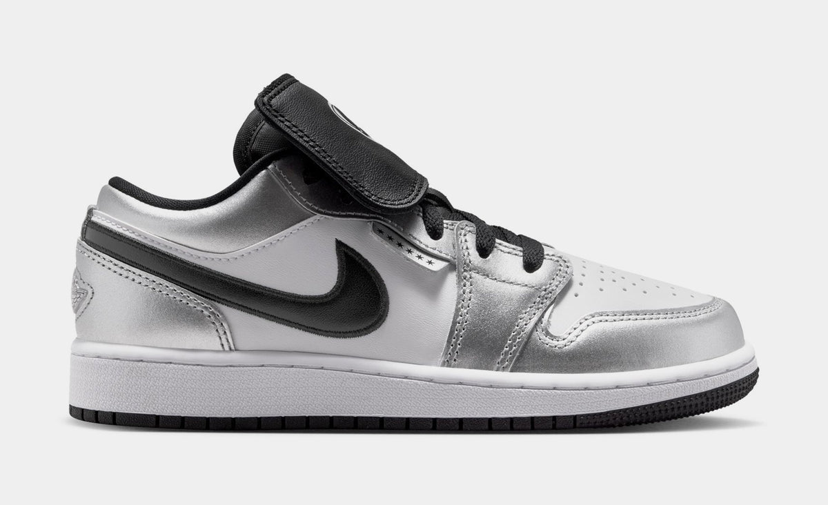Air Jordan 1 Low SE Grade School Lifestyle Shoes (White/White/Metallic Silver/Black)