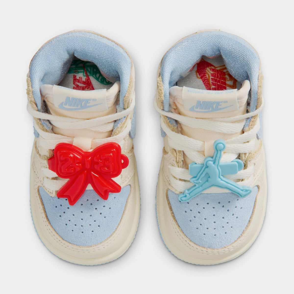 Air Jordan 1 Retro High OG Psychic Blue And Pale Ivory Infant Toddler Lifestyle Shoes (Pale Ivory/Psychic Blue/Coconut Milk)