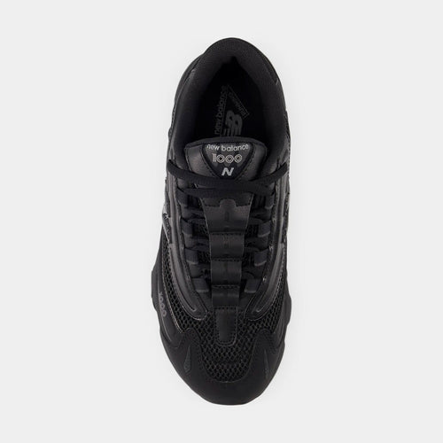 1000 Grade School Running Shoes (Black/Black)
