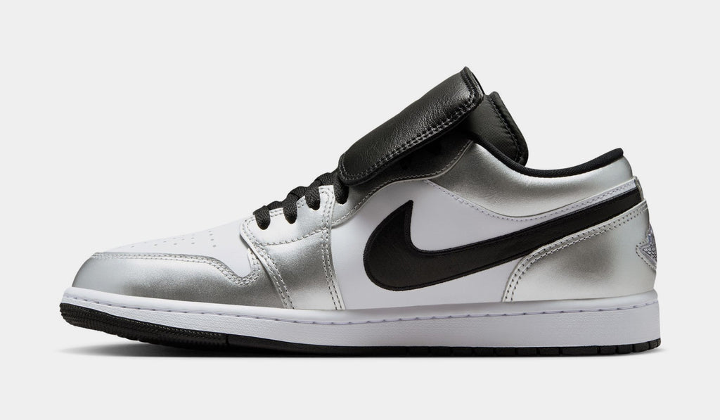 Air Jordan 1 Low SE Mens Lifestyle Shoes (White/White/Metallic Silver/Black)