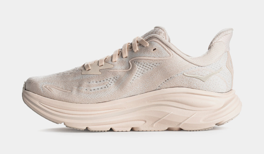Clifton 10 Womens Running Shoes (Beige)