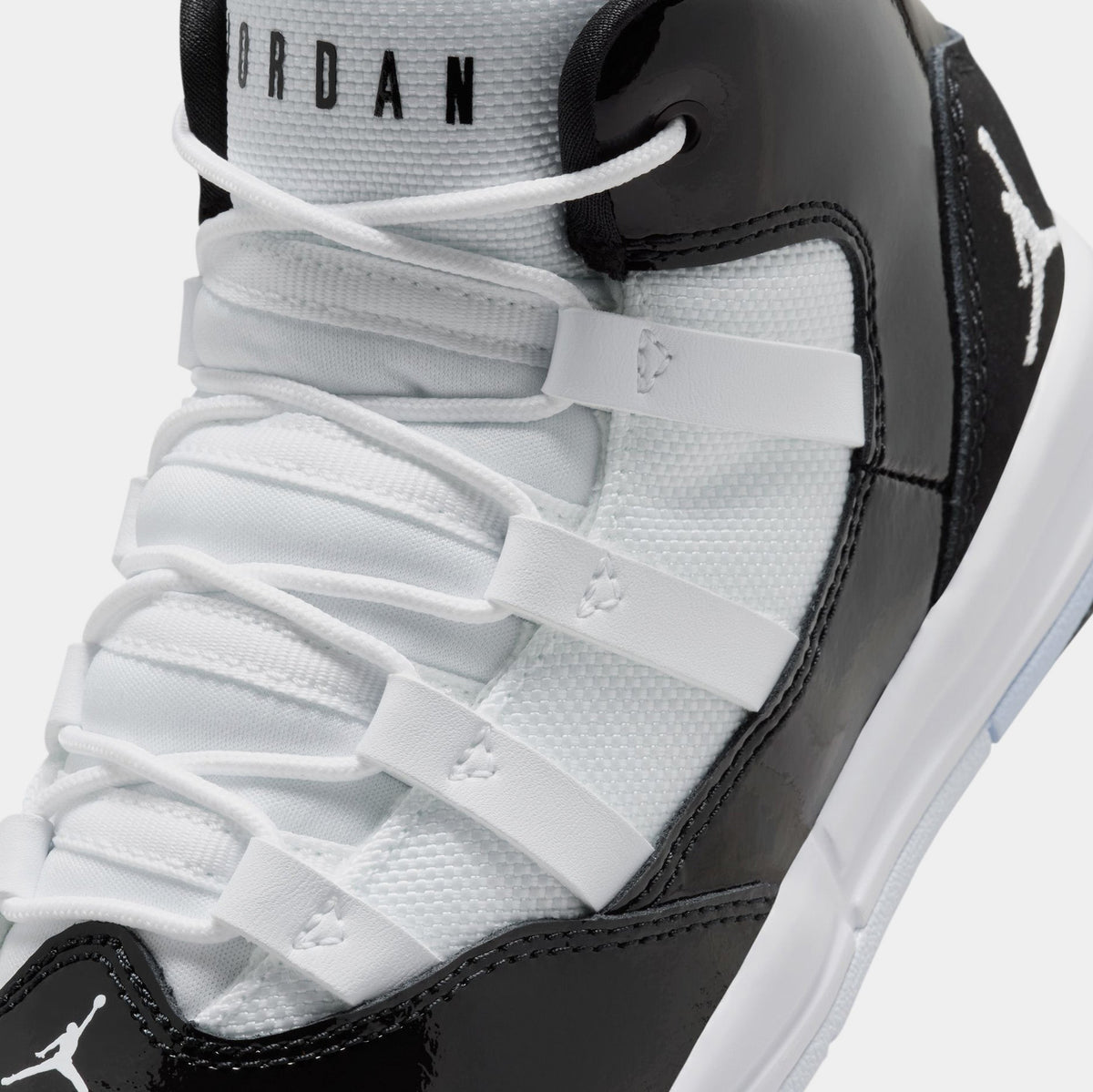 Max Aura Black White Preschool Lifestyle Shoes (Black/White)