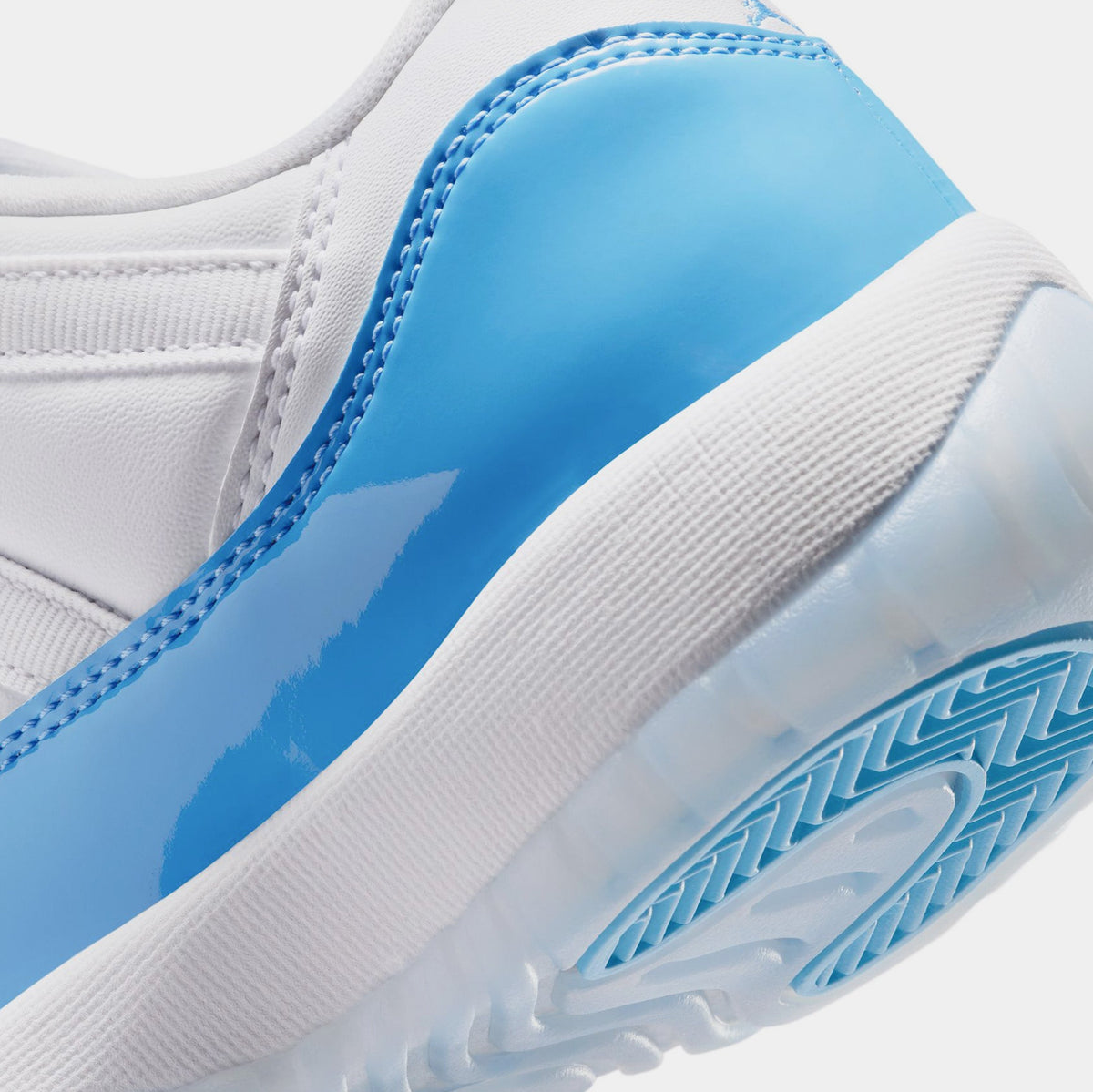 Air Jordan 11 Retro Low University Blue Grade School Lifestyle Shoes (White/University Blue/Black) Free Shipping