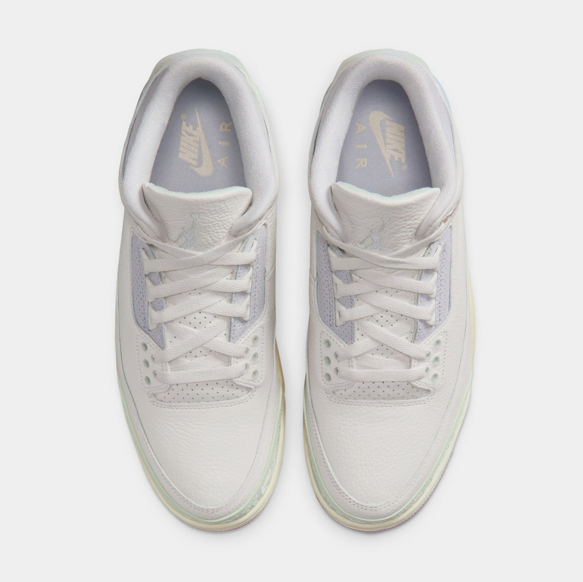Air Jordan 3 Retro Sail And Jade Aura Mens Lifestyle Shoes (Sail/Jade Aura/Aura/Iced Carmine)