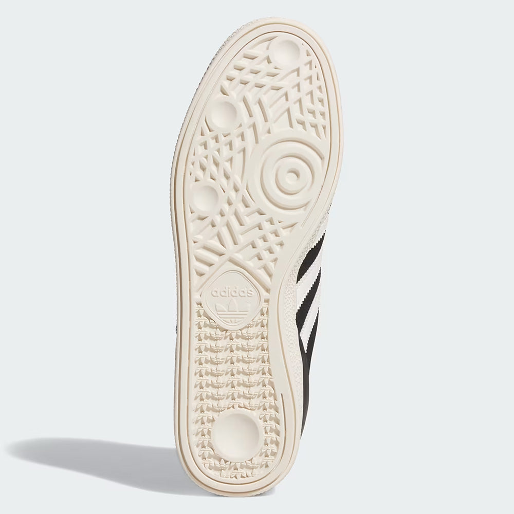 ADIDAS BUSENITZ CORE BLACK / CHALK WHITE / GOLD METALLIC