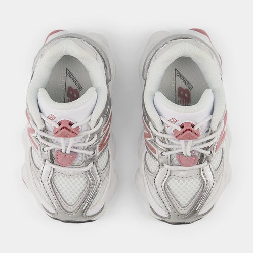9060 Bungee Infant Toddler Lifestyle Shoes (New Balance White/Rosewood)
