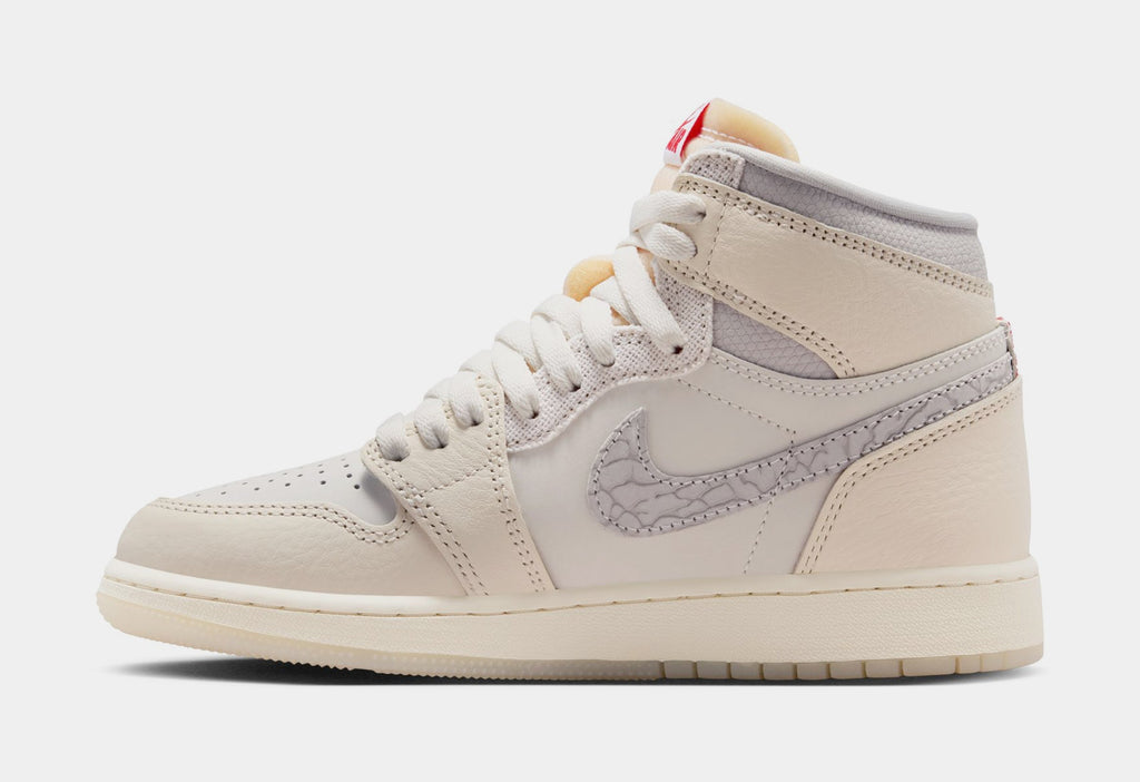 Air Jordan 1 Retro High OG Sail Grade School Lifestyle Shoes (Sail/university Red/Pale Ivory)