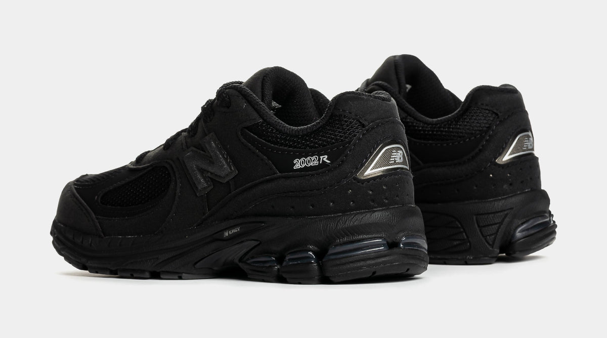 2002R Preschool Running Shoes (Black/Black Metallic)