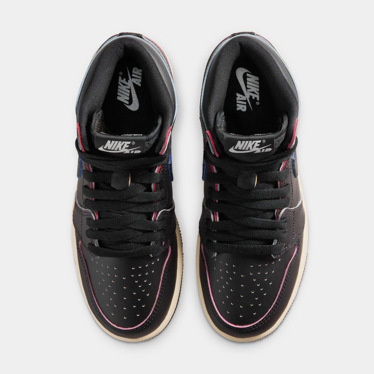 Air Jordan 1 Retro High OG Black and Muslin Grade School Lifestyle Shoes (Black/Black Muslin)