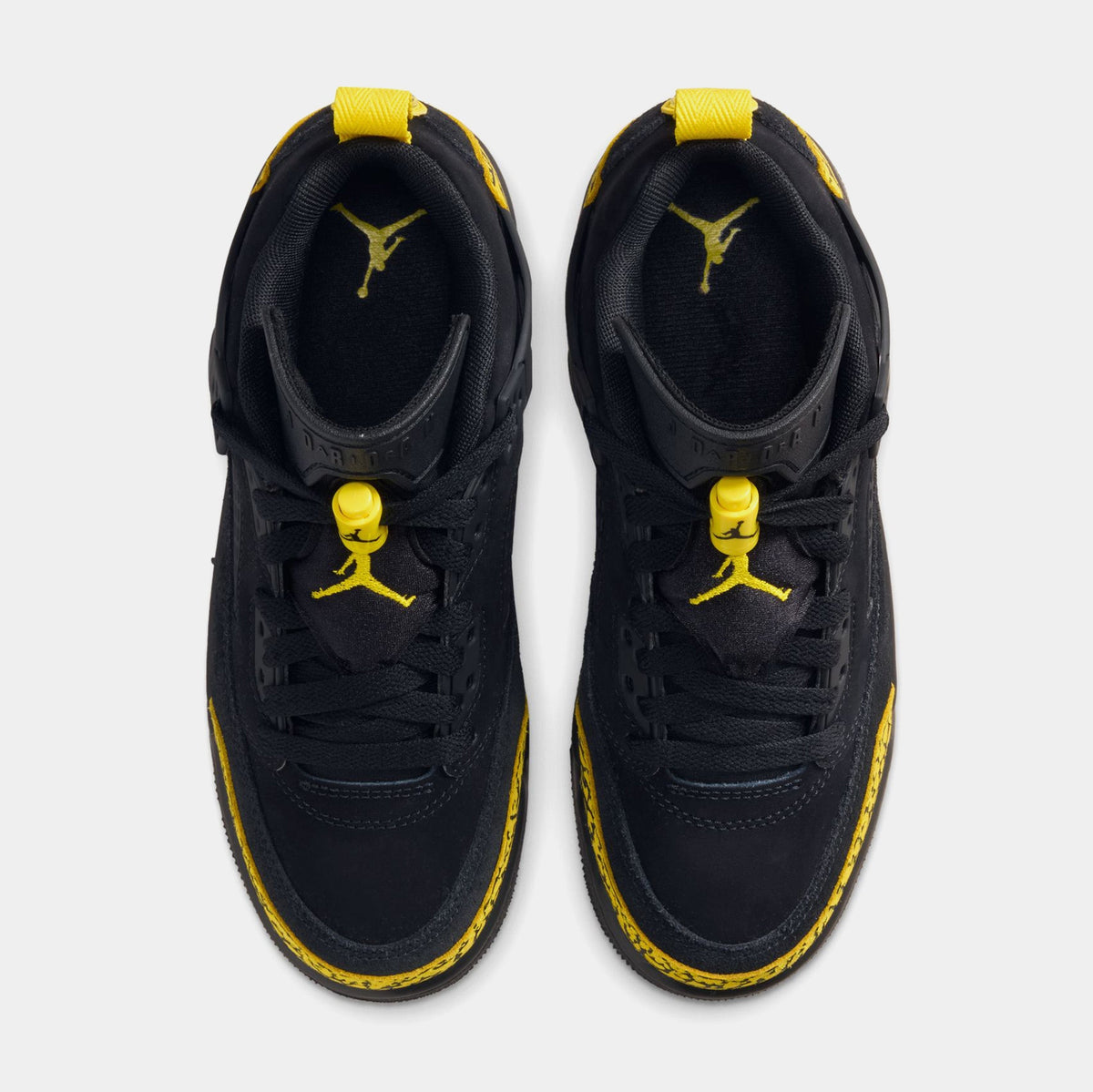 Spizike Low Grade School Basketball Shoes (Black/Black/Speed Yellow/Speed Yellow)