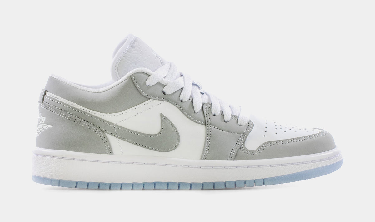 Air Jordan 1 Low Wolf Grey Womens Lifestyle Shoes (Grey/White)