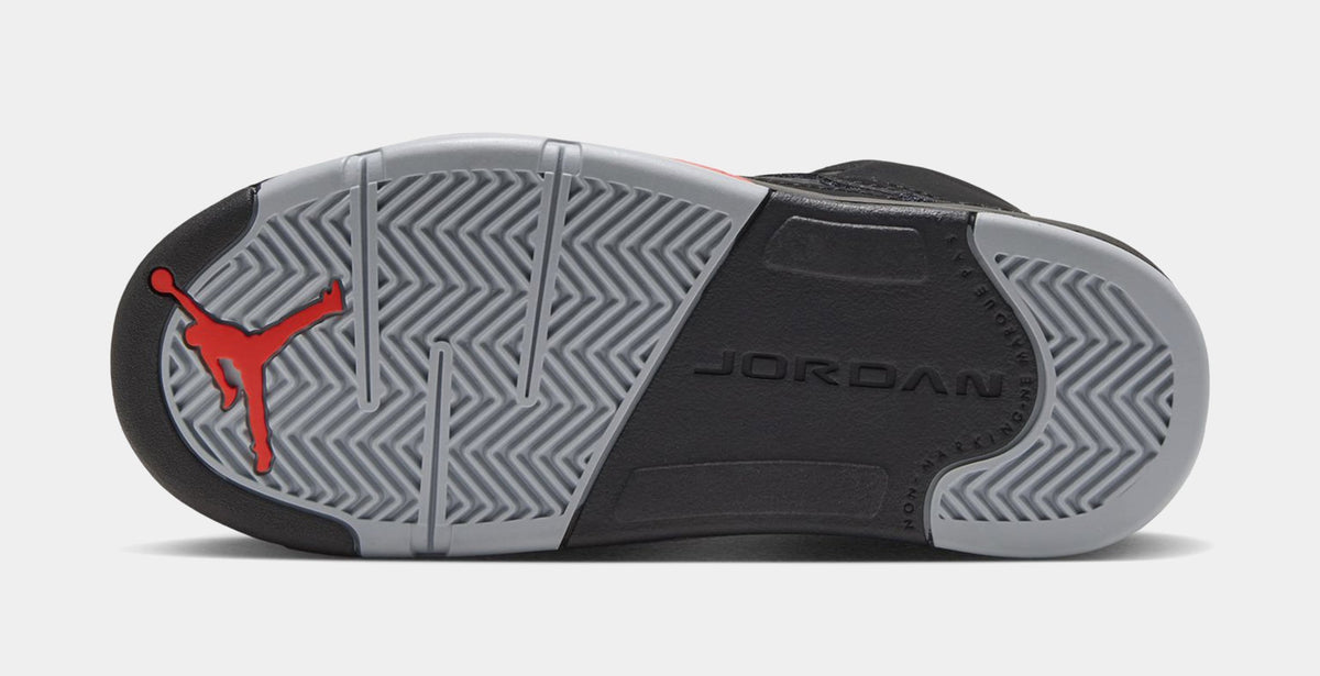 Air Jordan 5 Retro Halloween Preschool Lifestyle Shoes (Black/Black/Picante Red/Glow N The Dark)