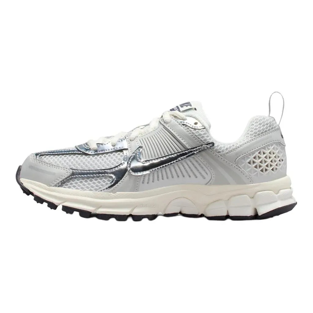 Nike Vomero 5 GS Photon Dust Chrome Sneakers