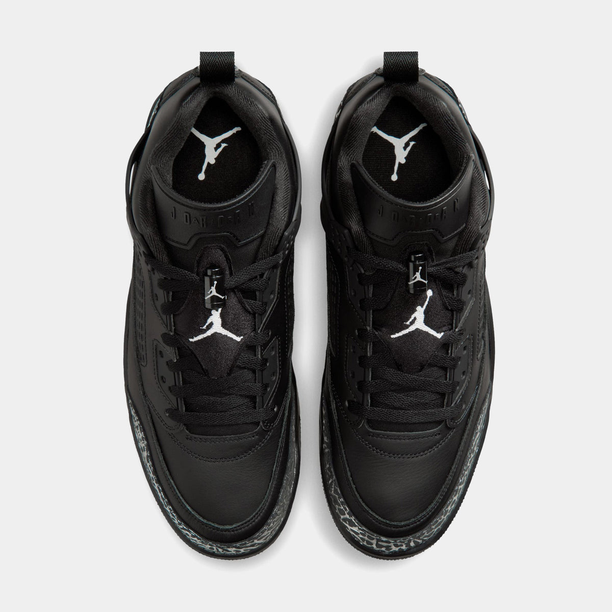 Spizike Low Mens Basketball Shoes (Black/Black/Metallic Silver)