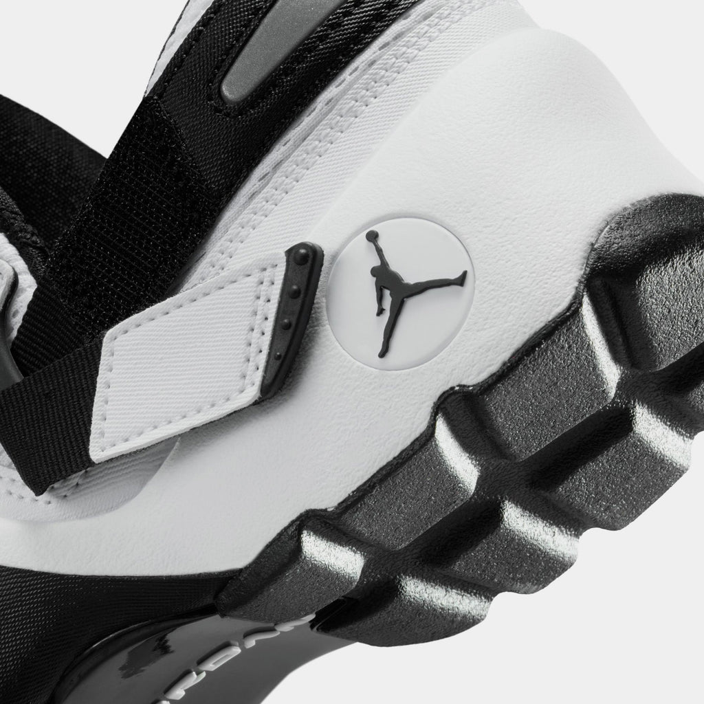 Air Jordan Trunner LX Womens Running Shoes (White/Black/Reflective Silver)