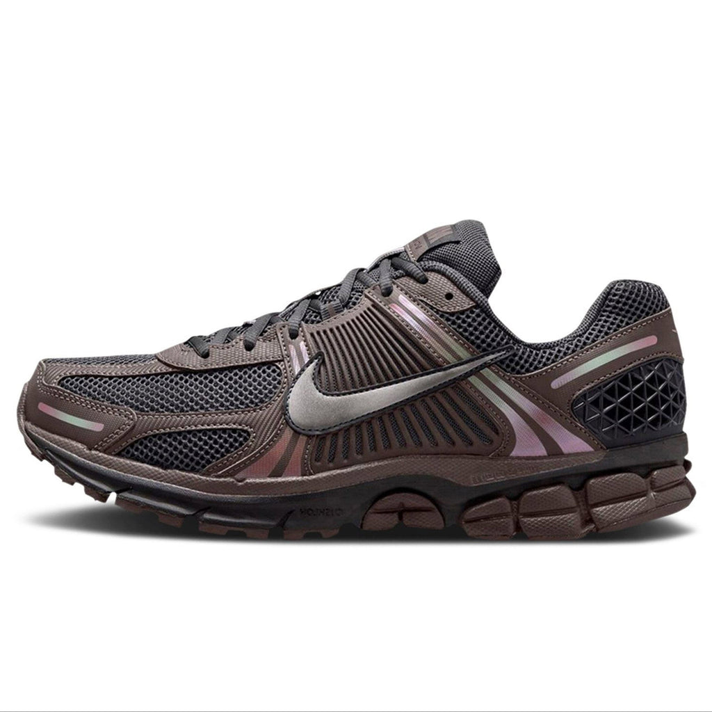 Nike Zoom Vomero 5 Cave Stone Sneakers