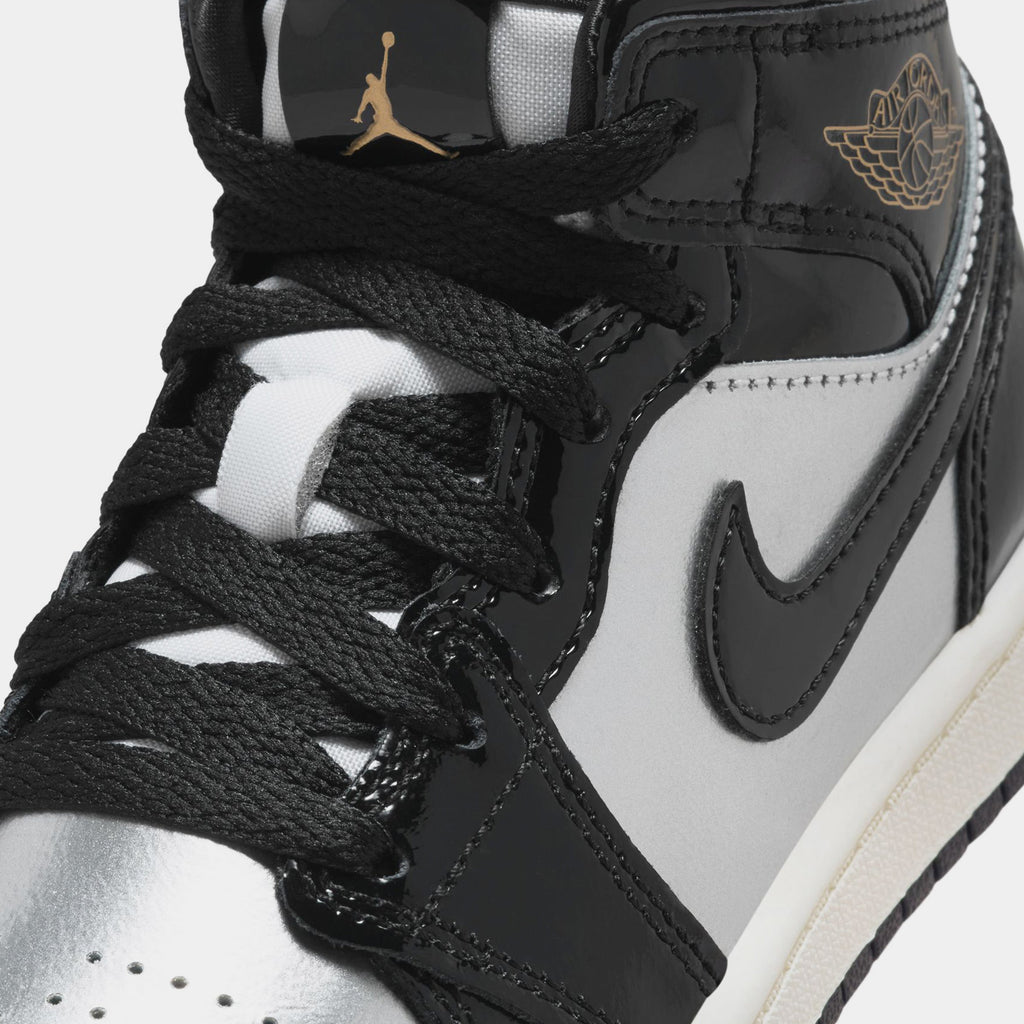Air Jordan 1 Mid SE Preschool Lifestyle Shoes (Black/Metallic Gold/Metallic Silver)