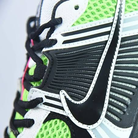 Nike Zoom Vomero 5 SE SP Electric Green Black Sneakers