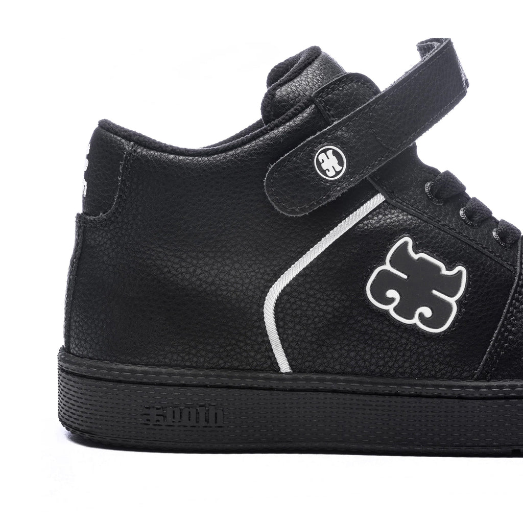 IPATH GRASSHOPPER BLACK PEBBLE LEATHER