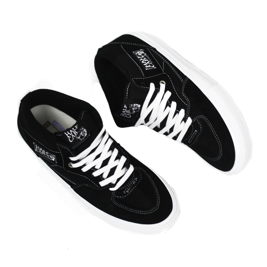 VANS SKATE HALF CAB BLACK / WHITE